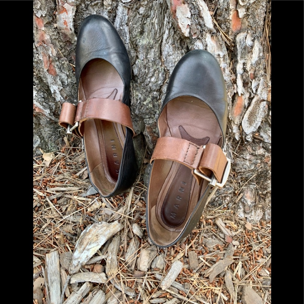 MARNI LEATHER ITALY FLAT SHOES